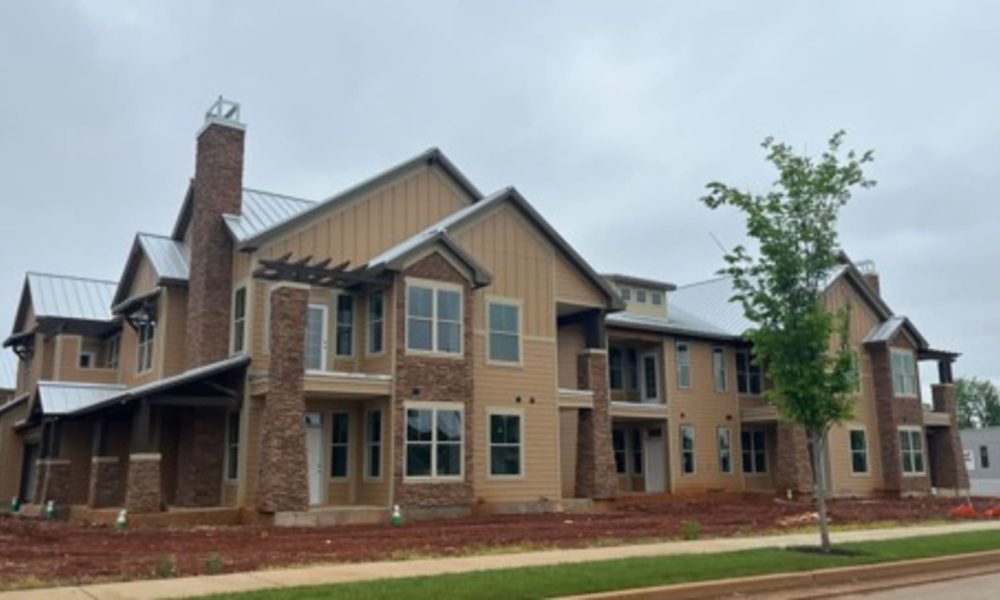 The Hub East West Apartments